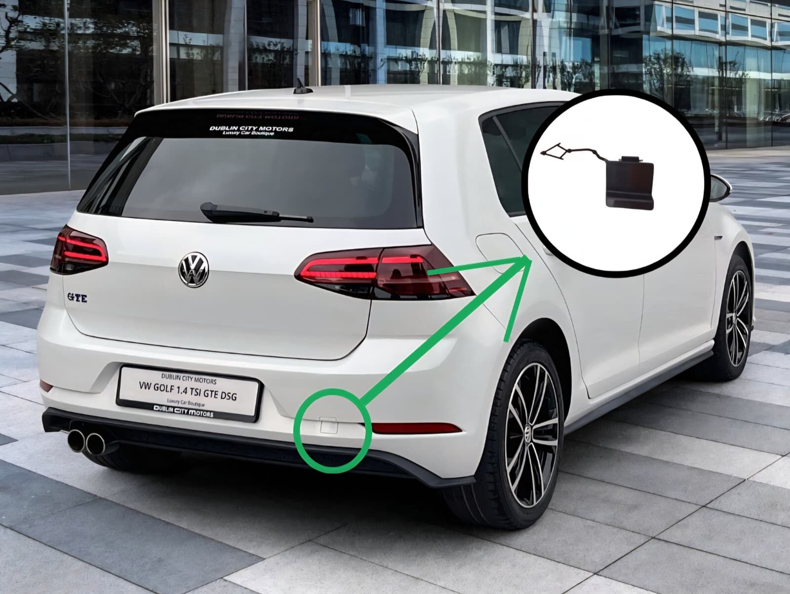 Volkswagen Golf 7.5 17>20 Arka Tampon Çeki Demir Kapak