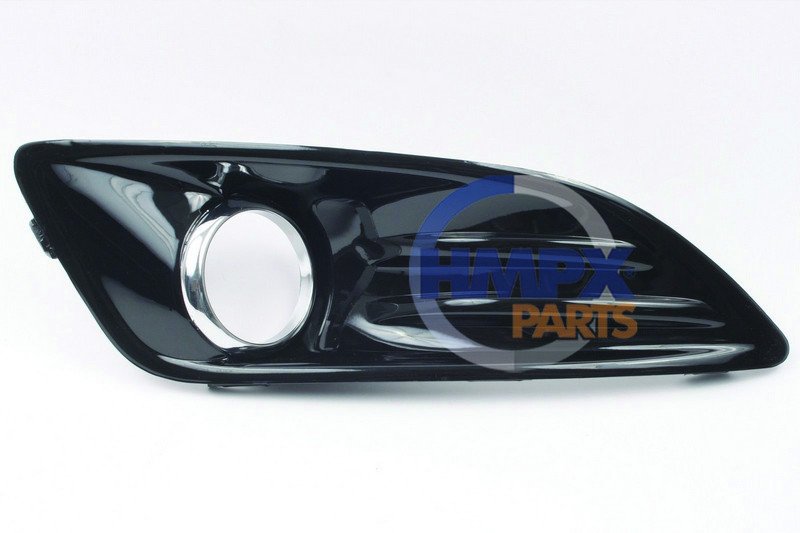 Ford Fıesta 13> Sıs Far Çerçevesi Sağ (Sisli) (Piano Black)