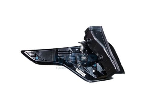Ford Kuga 2013> Sağ Dış Stop Lambası Çıkma (Ledsiz)