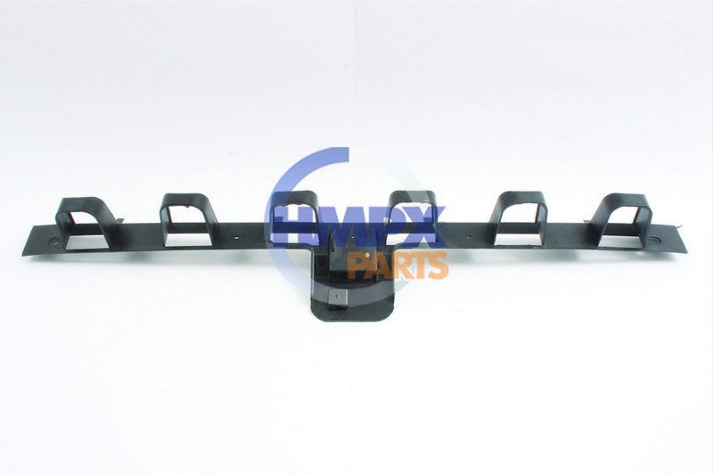 Ford Focus 11> Sedan Arka Tampon Braketı Orta