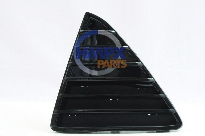 Ford Focus 11> Ön Tampon Sol Üçgen Panjuru (Piano Black)